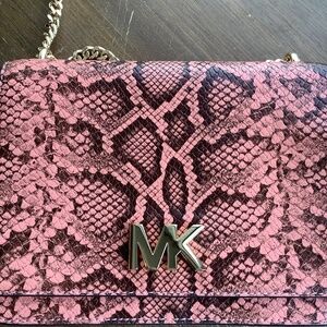 Michael Kors leather shoulder bag